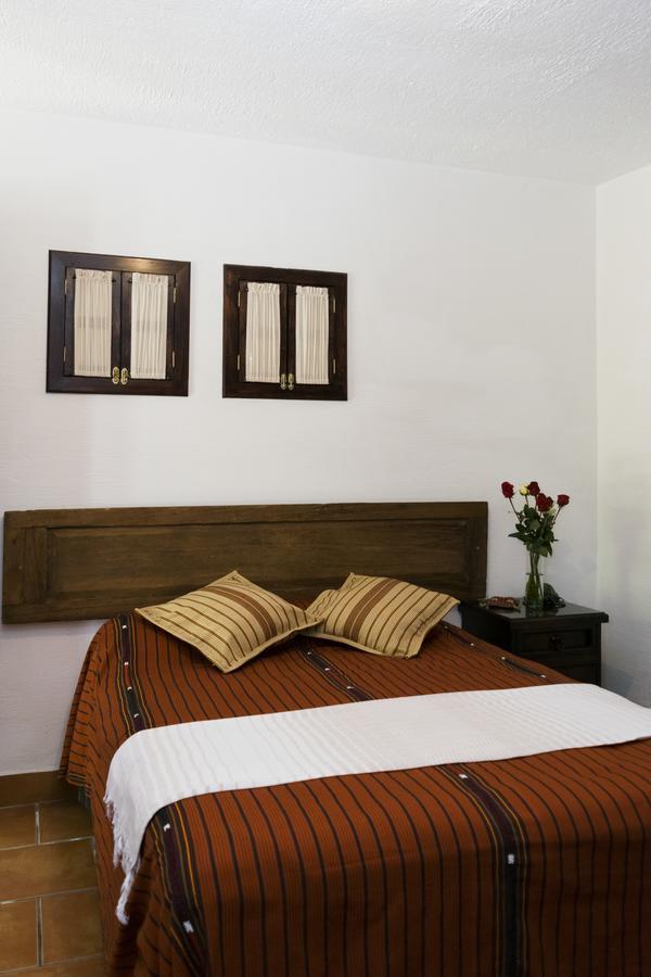 Hostal Casa Del Artista & Galeria Antigua ภายนอก รูปภาพ