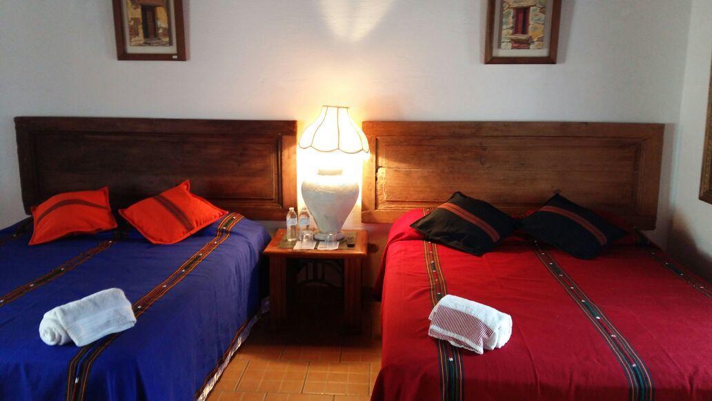 Hostal Casa Del Artista & Galeria Antigua ภายนอก รูปภาพ
