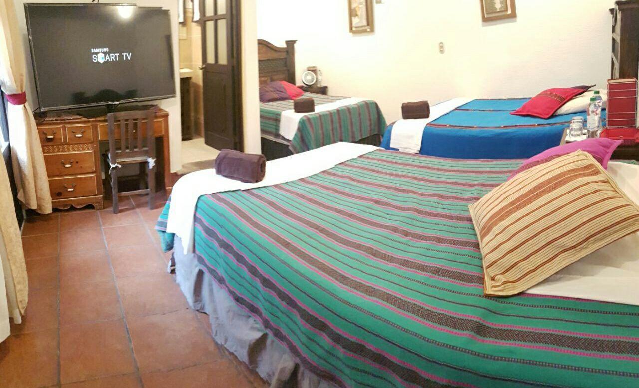 Hostal Casa Del Artista & Galeria Antigua ภายนอก รูปภาพ